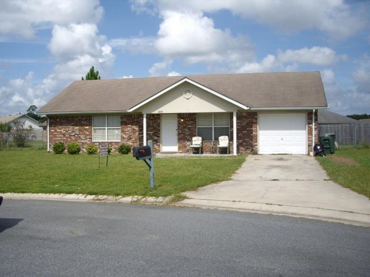 FOR RENT - FOR RENT House