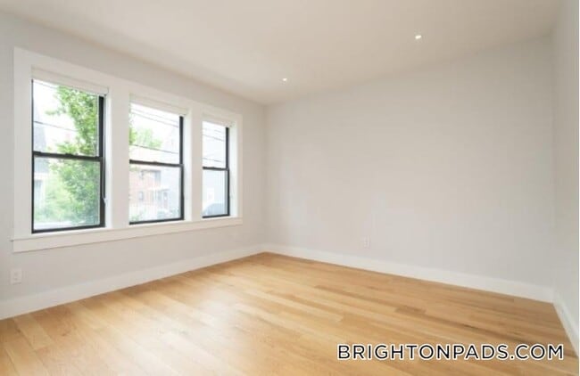 Photo - 12 Elko St Unidad 01