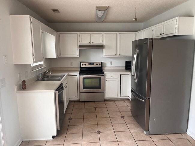 Photo - Alamosa Place