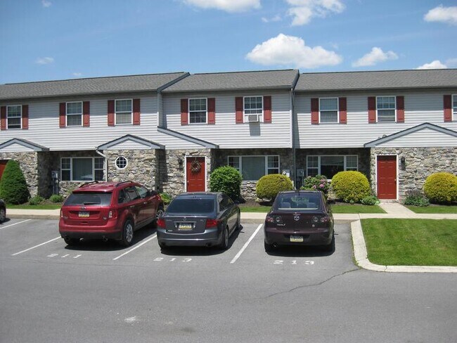 Photo - 214 Magnolia Dr