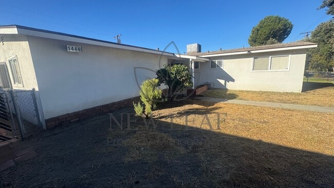 Photo - 1444 E Colton Ave