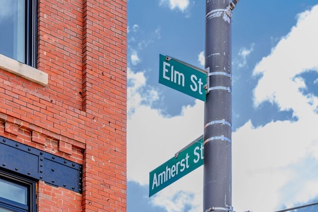 Rendezvous on Elm