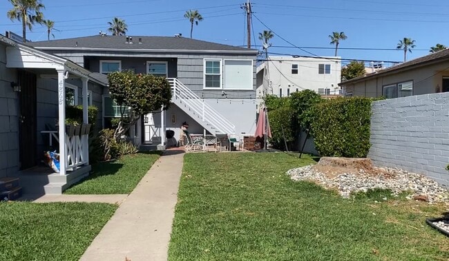 Building Photo - 4872 Muir Ave