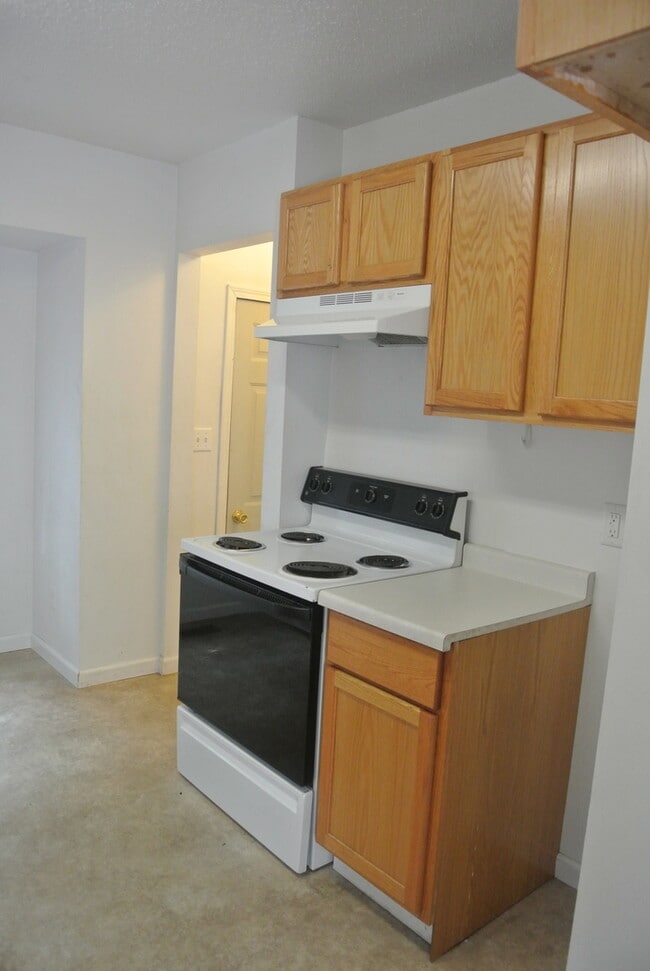 Photo - 2 Bedroom House!