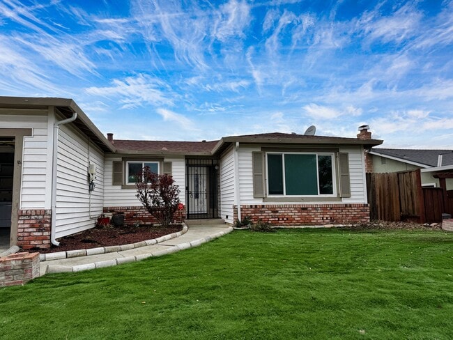 Photo - 4310 San Miguel Cir