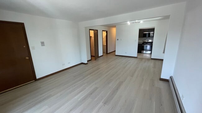 Photo - 4532 Maple Ave Unidad 2