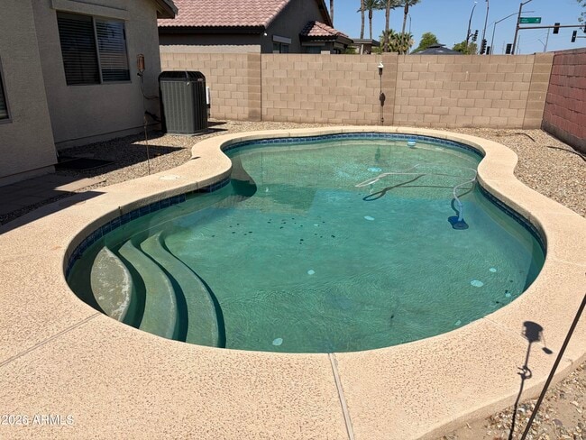Photo - 17260 W Navajo St