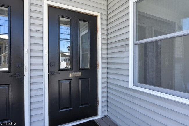 Photo - 383 Lafayette Ave