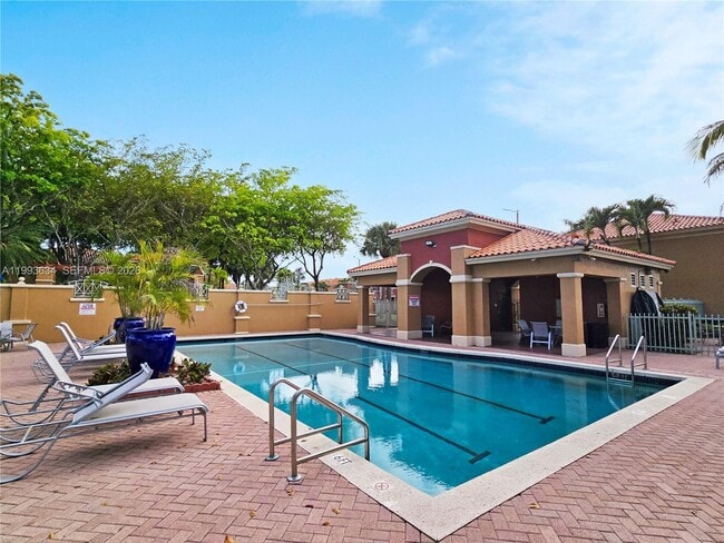 Photo - 6201 NW 114th Pl