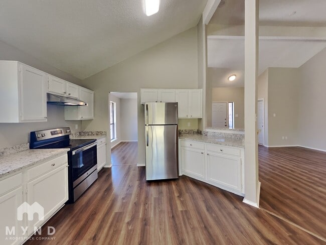 Photo - 6316 Shasta Trail