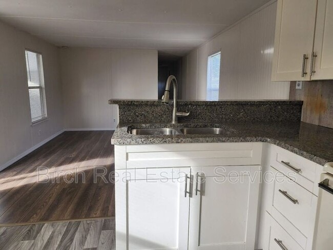 Photo - 7211 Lofty Dr