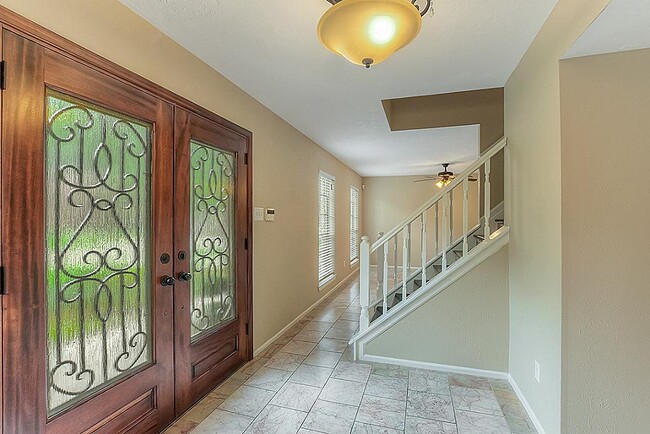 Photo - 11 Berryfrost Ln