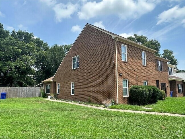 Building Photo - 4447 Rivermill Ct Rental