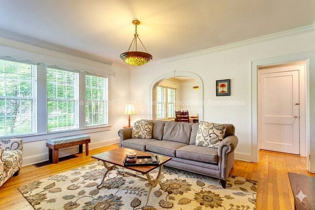 Photo - 438 McNabb Ave