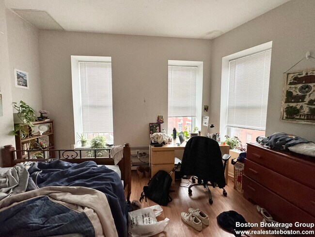 Photo - 96 Hammond St Unit 2