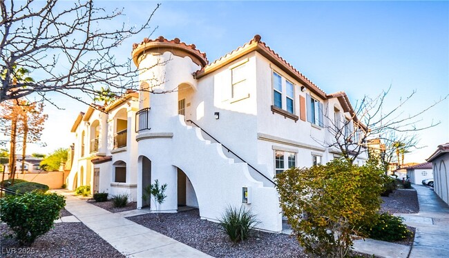 Building Photo - 50 Aura de Blanco St Unit 3102