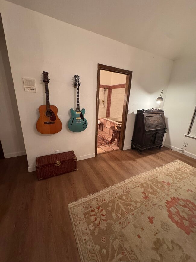 Photo - 4089 Sunset Ln