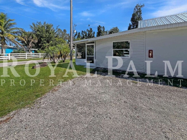 Photo - 15206 Stringfellow Rd