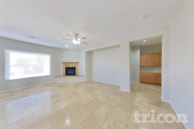 9310 W Rascon Loop
