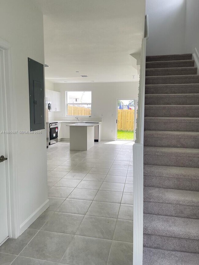 Photo - 16262 SW 292nd St