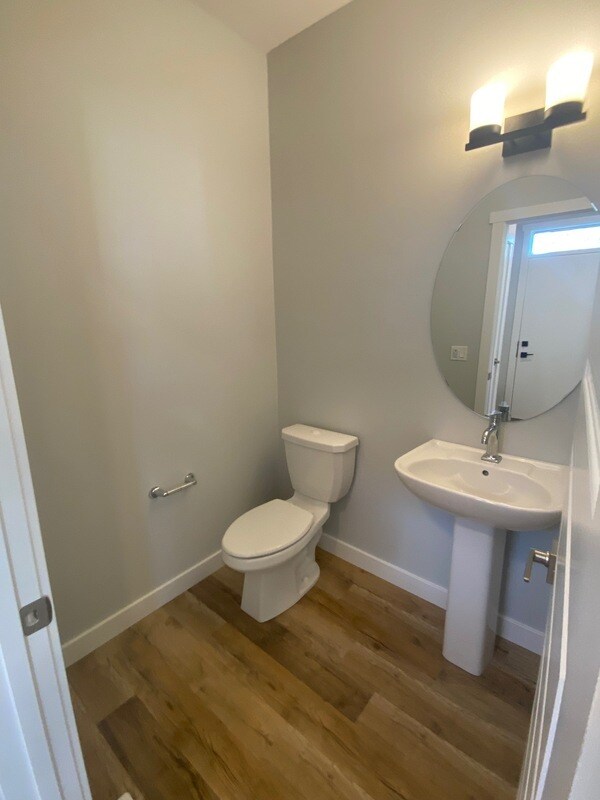 Photo - 8049 Cedric Mah Rd