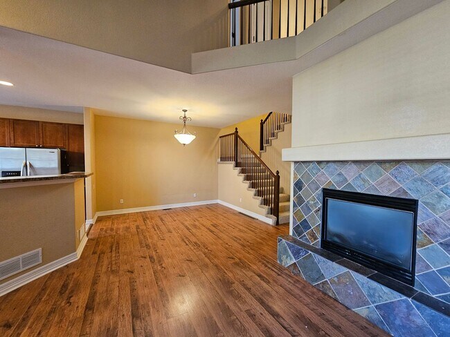 Photo - Stunning Townhouse in the desirable Watermark