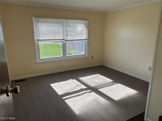 Photo - 1127 Minerva Ct NW