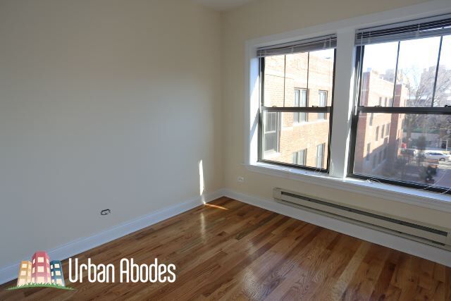 Photo - 628 W Cornelia Ave Unidad 3E