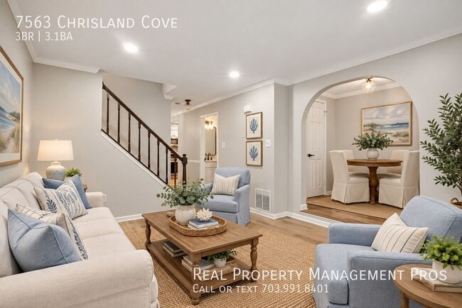 7563 Chrisland Cove
