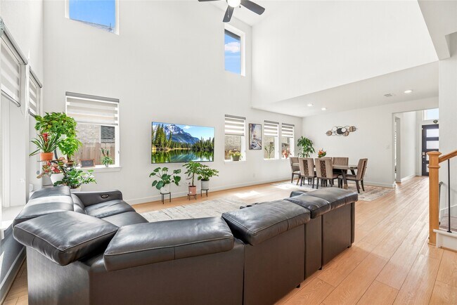 Photo - 21646 Laggan Clf Ln