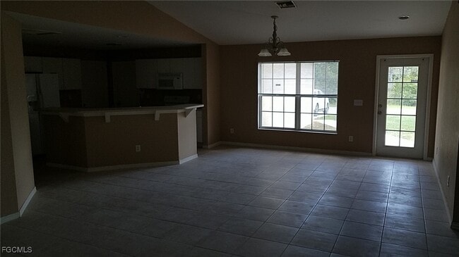 Photo - 2914 48th St W