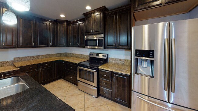 Photo - 1206 E Redfield Rd