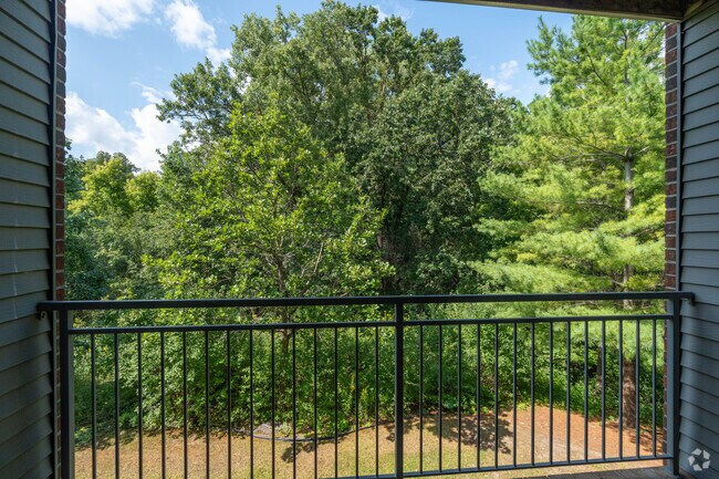 2BR,2BA - 1,022SF