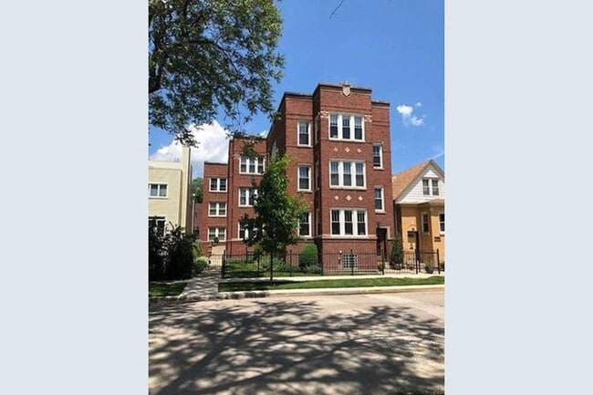 Photo - 1648 W Edgewater Ave Unit 3