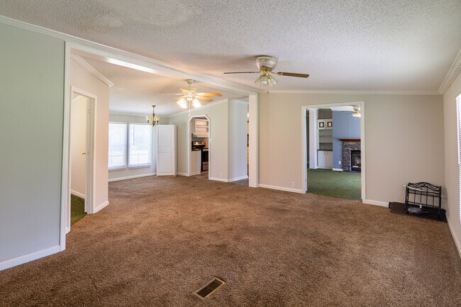 Photo - 3225 Melba Dr