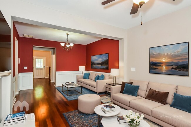 Photo - 1703 Oak Brook Ln NW House