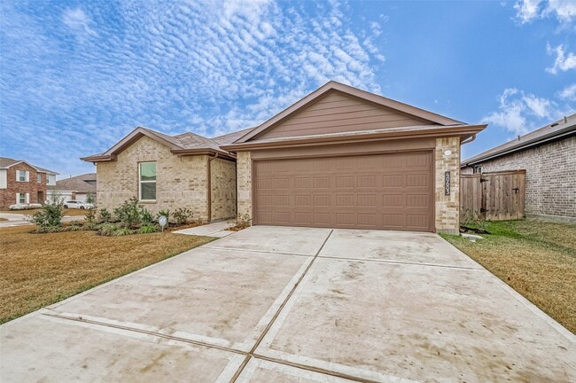 Photo - 40603 Pine Spruce Ln
