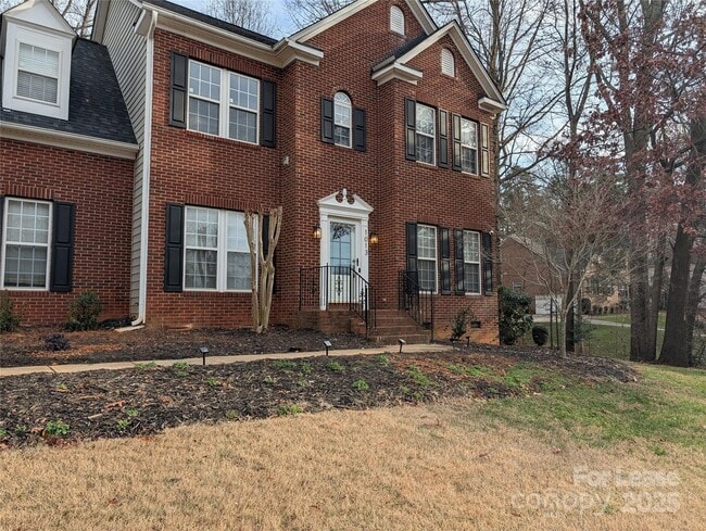 Photo - 1013 Muirfield Dr