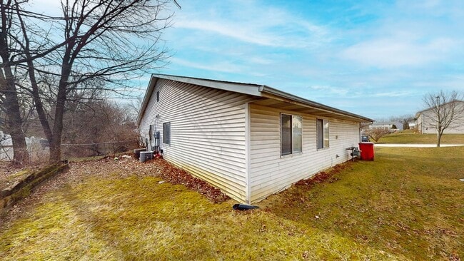 Photo - 3140 Walden Pl