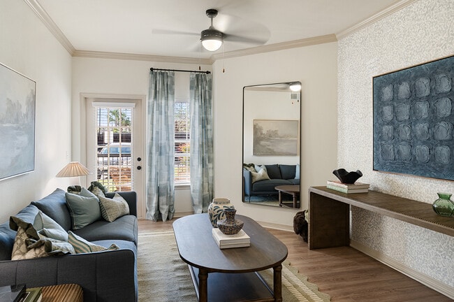 Photo - Cortland Wortham