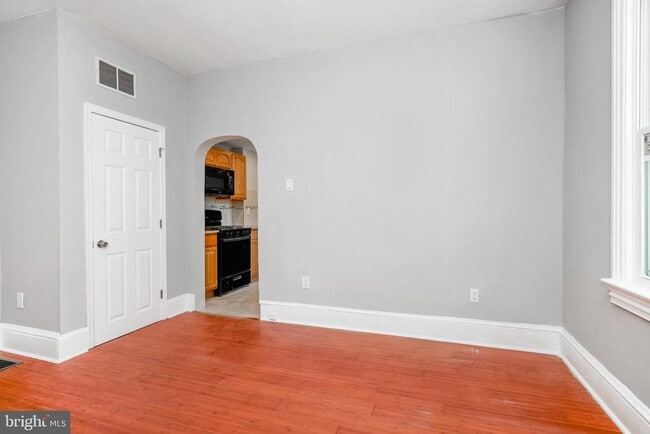 Photo - 505 Delaware Ave