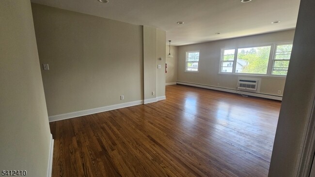 201 Vail St Unit 4b