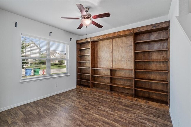 Photo - 13913 Sherri Berry Wy