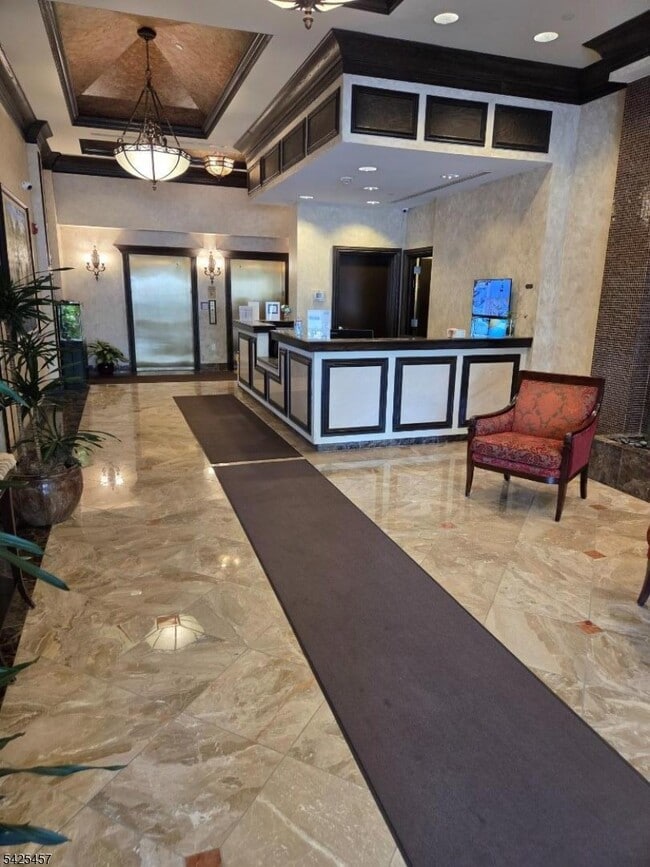 Photo - 48 S Park St Unit 711