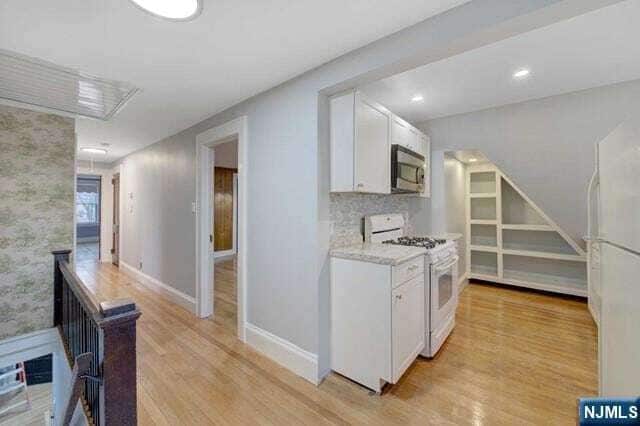Photo - 348 Orchard Terrace