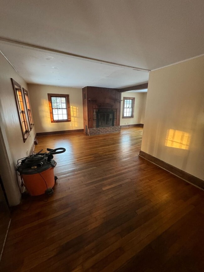 Photo - Cozy Two Story Home with Two Bathrooms