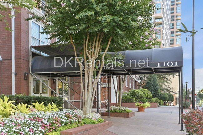 Photo - 1101 Juniper St NE Unit 728 728