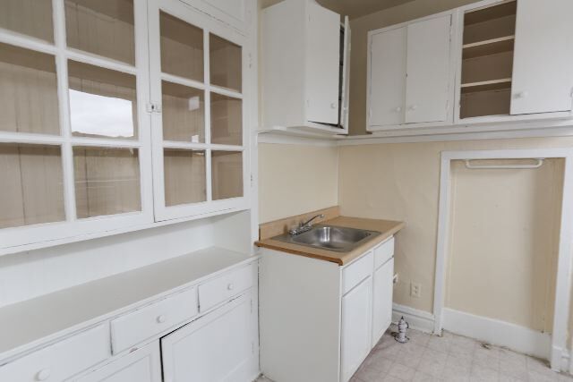 Photo - 563 W Aldine Ave Unit N4