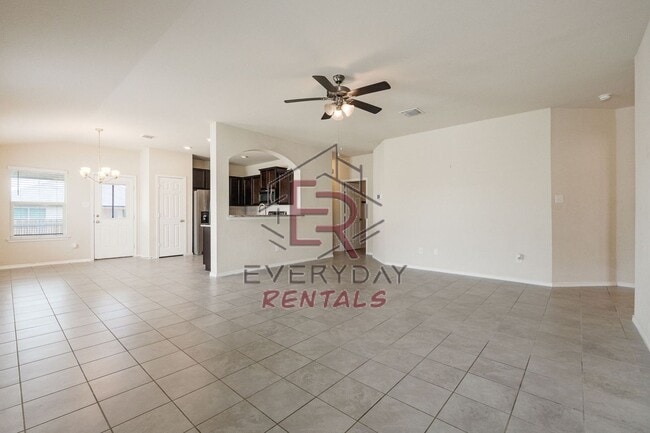 Photo - 2004 Mallard Ct