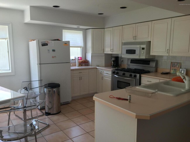 Photo - 229 Overbrook Ave